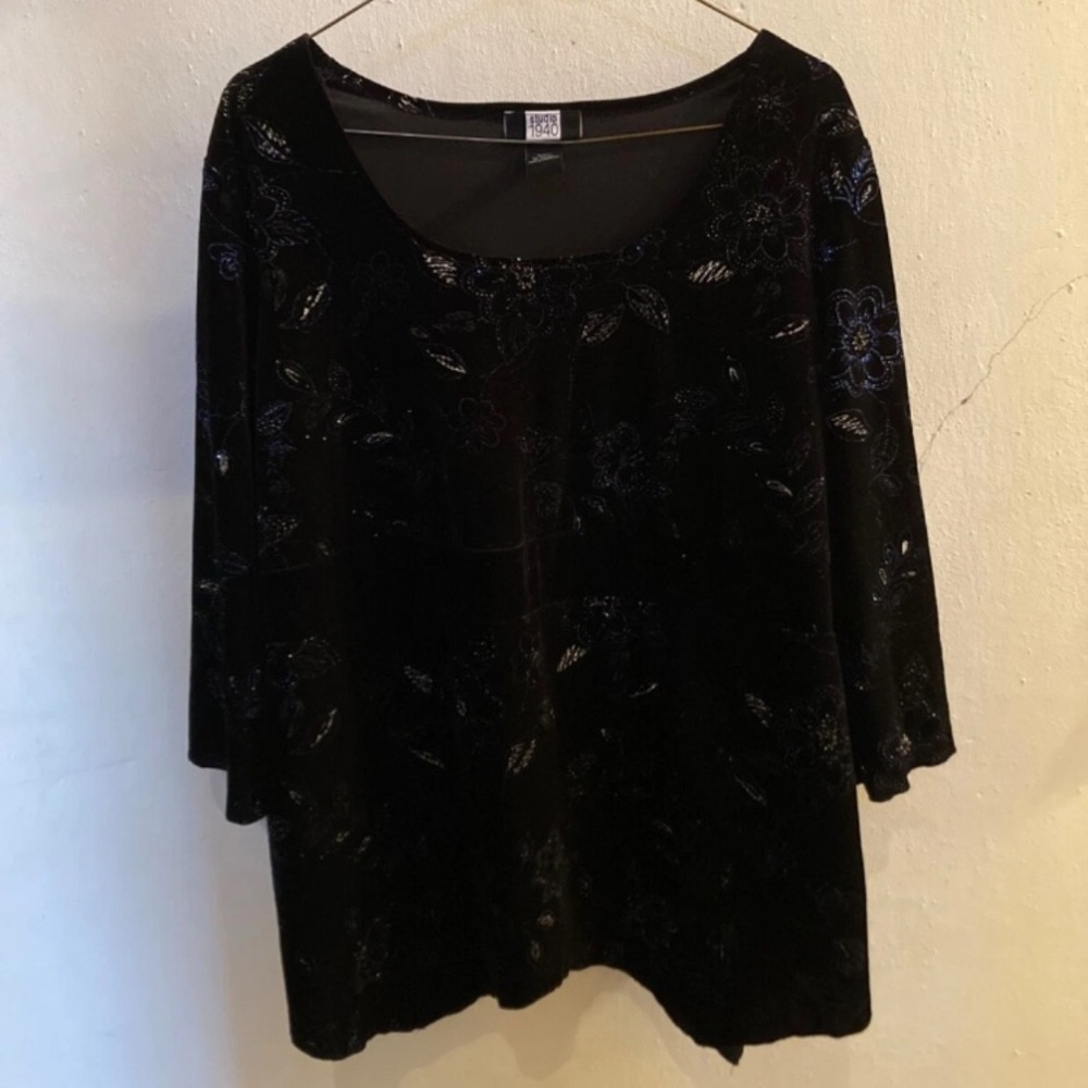 Studio 1940 Women’s Floral Glitter 3/4 Sleeve Blouse, Size 18/20W, Philippines